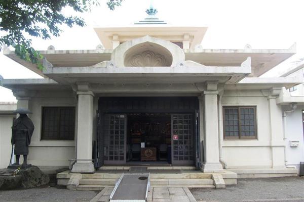 インド仏教様式の本堂