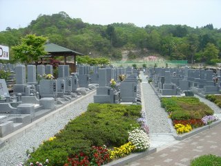 光明寺墓地公園